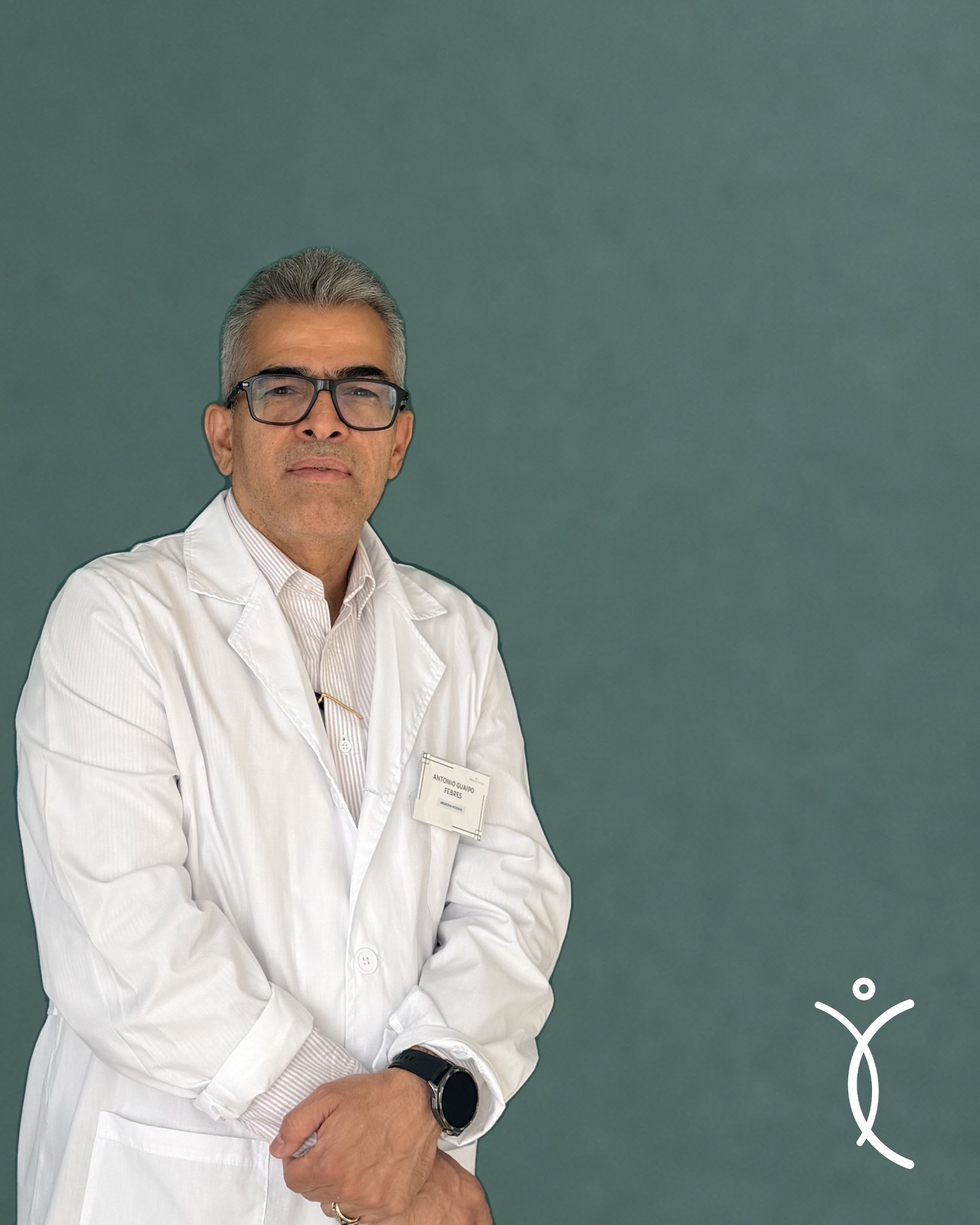 Antonio Guaipo — Medicina interna en Clínica Almaisel