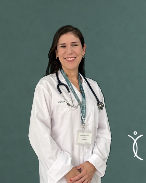 Yilda Fernández — Cardiología en Clínica Almaisel